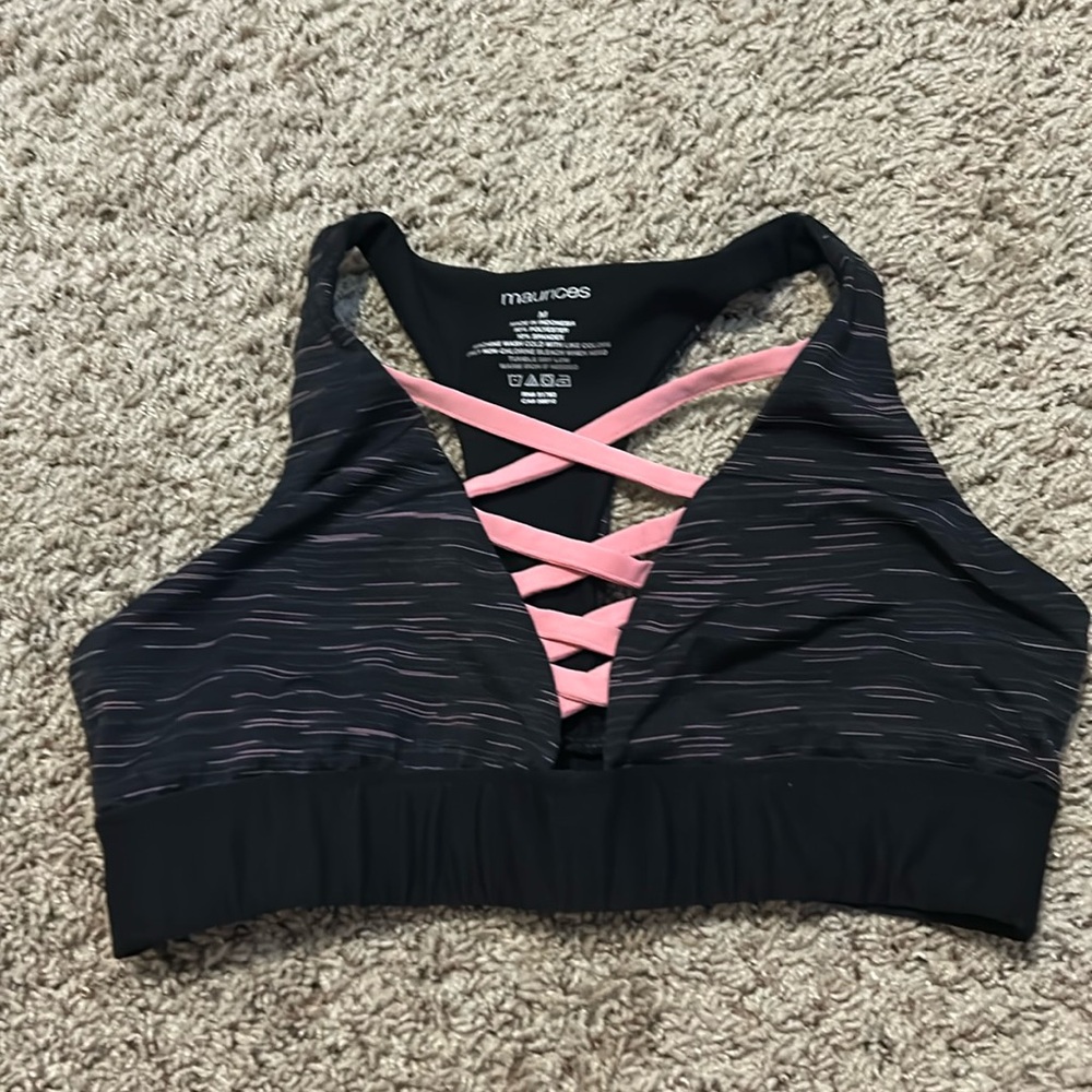 pink and black sports bra